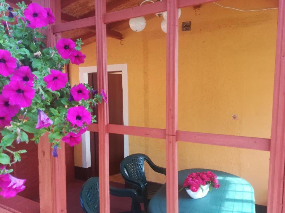 Pod Jablonia Villa Jezierzany Buitenkant foto
